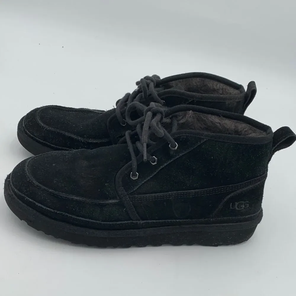 UGG Neumel Men’s Black Suede Lace-Up Chukka Boots size 11